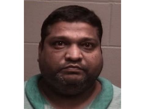 42 Year Old Man Accused Of Twice Trying To Lure Girl Into His Car