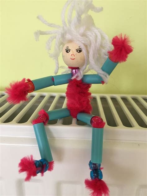 Pin By Nicola Foster On Peg And Pipe Cleaner People Pipe Cleaner