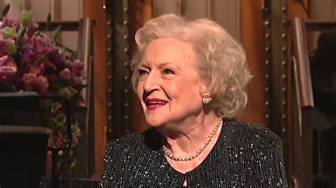 Betty White Back On Saturday Night Live To Remind Us Why We Loved Her