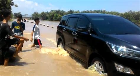 Empat Kecamatan Di Kabupaten Madiun Terendam Banjir Media Seputar Kita