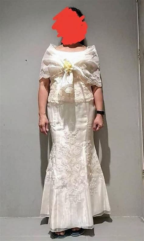 Find out how to properly dress for a wedding with help from a wedding fashion professional in this free video series. Bride-to-be reveals her mother is wearing a WHITE dress to ...