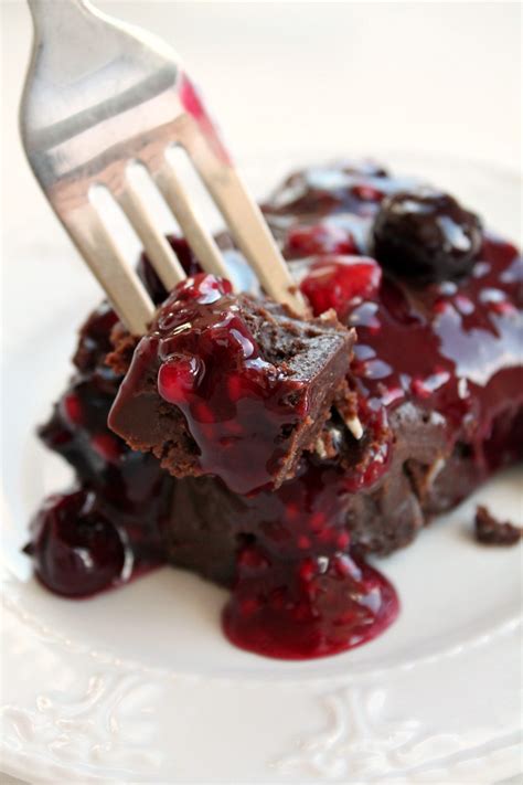 Amazon's choice for low calorie desserts. Elinor's Amazing Chocolate Dessert - Real Life Dinner