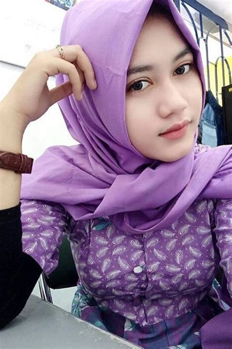 Berikut ini kami akan memberikan 20 rekomendasi tempat wisata di pematang siantar yang wajib anda kunjungi spot untuk selfie di bukit indah simarjarunjung ini sangatlah banyak : Wow, Kumpulan Foto Cewek IGO Berjilbab Cantik dan Dan Manis - Dzargon