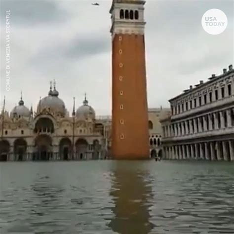 Venice Mayor Closes St Mark S Square After Second Catastrophic Floods