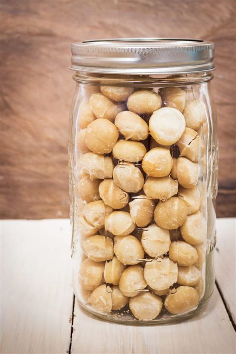 In most cases, with normal usage, sheets can last between 3 months and 5 years, depending on the material and construction quality. How Long Do Macadamia Nuts Last? Can They Go Bad?
