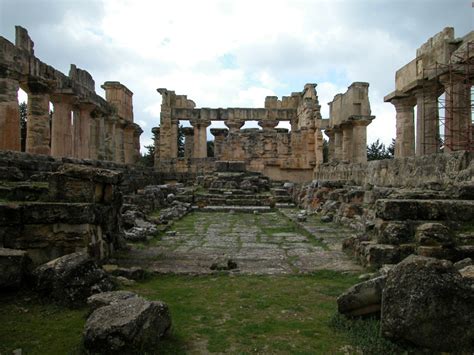 Archaeological Site Of Cyrene 109024 Cyrene Libya Wikipedia