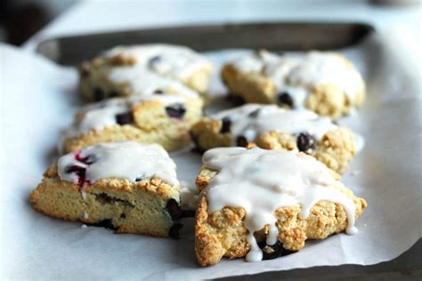 Easy Glazed Blueberry Scones - Smile Sandwich