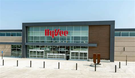 Iowa-based grocery chain Hy-Vee planning store in Fishers