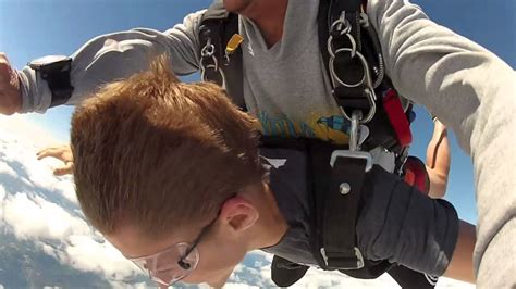 Matthew From Knoxville Tn S Tandem Skydive With The Chattanooga Skydiving Company Youtube