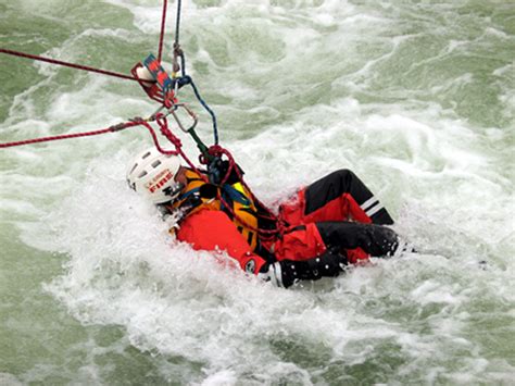 Swiftwater Rescue News Search And Rescue Search And Rescue Training