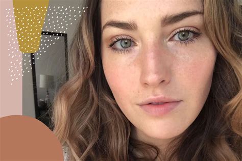 4 Makeup Products People With Freckles Should Use According To An Expert People With Freckles