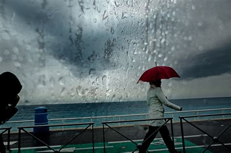 Fondos de pantalla lluvia fotografía callejera Fotografiado Arte moderno Fotografía Nube