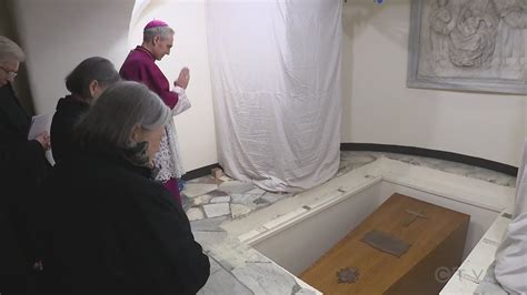 Pope Benedict Buried In Crypt Under St Peters Basilica Youtube