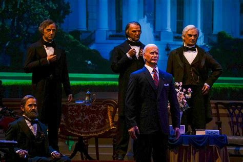 Photos Video The Hall Of Presidents Reopens With New Joe Biden Audio