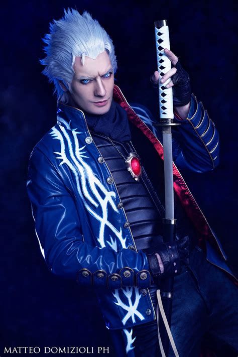 Returns in a fashion in 4 and 5 as a playable. Cosplay Wednesday - Devil May Cry's Vergil - GamersHeroes