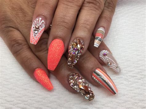 Nail salons offer services for hands and feet, including manicures, pedicures, nail polish application, nail repair, and hand and foot treatments. A Very Black 2017 Guide to Nail Salons for Summertime Chi ...