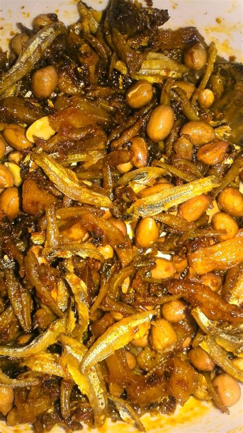 Resepi tempe goreng berlada yang sedap dan mudah. namakucella: SAMBAL KERING IKAN BILIS