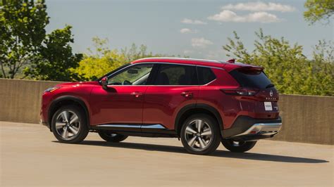 It made its debut in october 2007 for the 2008 model year. 2021 Nissan Rogue bows with premium look and features
