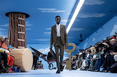 Paris Fashion Week Virgil Abloh Louis Vuitton And The Second Coming