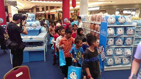 At yck, we provide children with as many positive and holistic. Paradigm Mall PJ & Doraemon menyambut Tahun Baru Cina ...