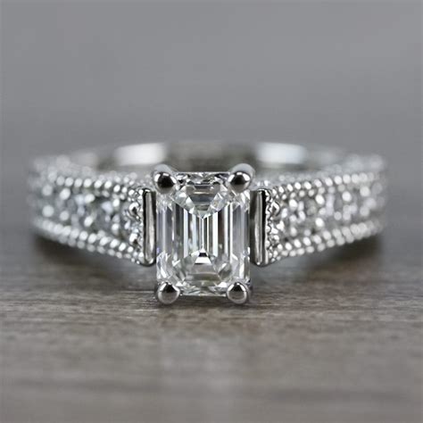 Mesmerizing Emerald Cut Diamond Vintage Engagement Ring
