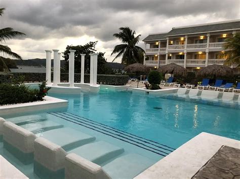 Honeymoon Review Of Grand Palladium Lady Hamilton Resort And Spa Lucea Jamaica Tripadvisor