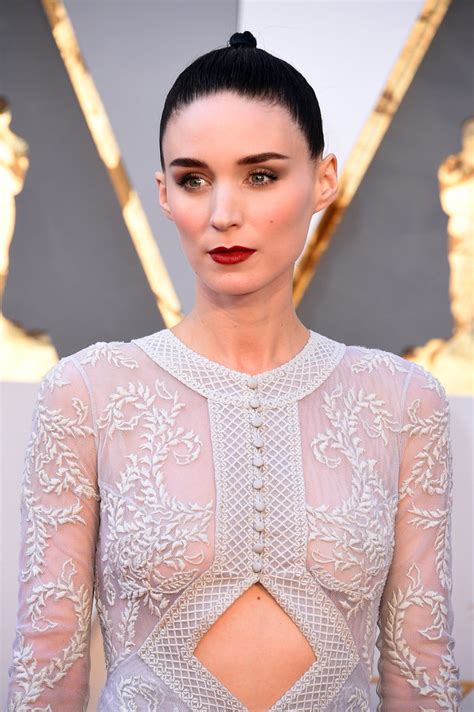 Blog De Juan Pardo Rooney Mara Toda Una Actriz Sin Límites