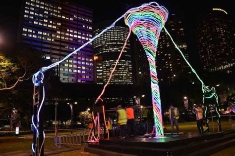 Ray Interactive Talking Solar Powered Sculpture Kicks Up A Colorful
