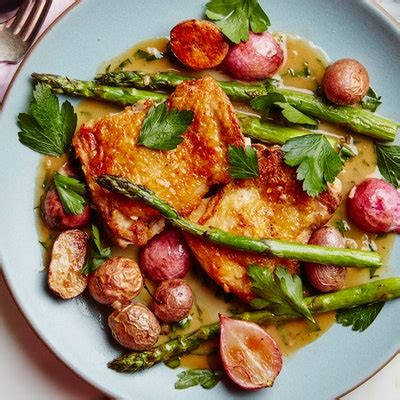 This is the food you love from step one, something you have on lock. 107 Main Course Recipes for a Dinner Party | Epicurious