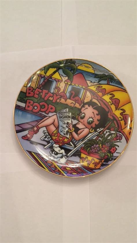 Amazon Com Danbury Mint The Betty Boop America S Sweetheart Plate Collection Bathing Beauty