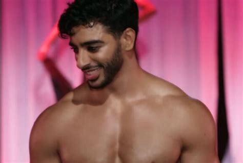 Trans Male Model Laith Ashley Stuns The Marco Marco Runway In La