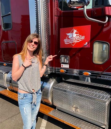 Pin By Firehound On Trucking Female Trucks Women Truck Driver Big