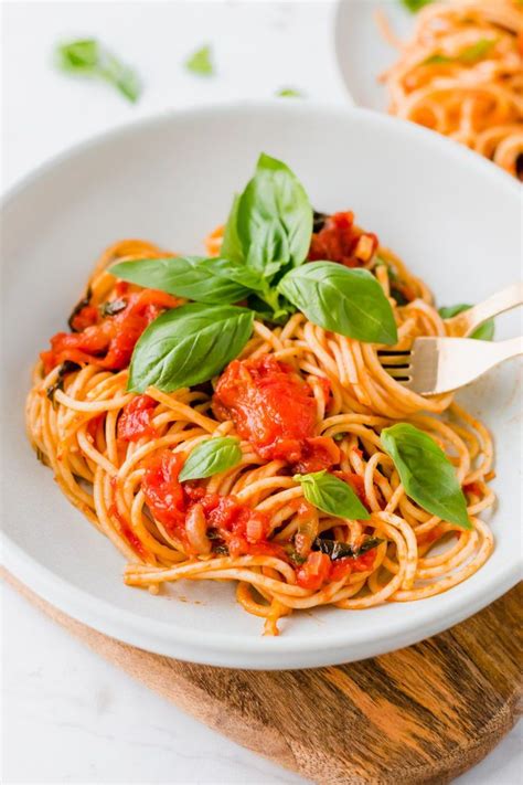 Was Gibt Es Besseres Als Ein Teller Frisch Gekochter Spaghetti Pomodoro