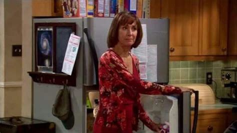 Mary Cooper Played By Laurie Metcalf Dresses With Sleeves Long