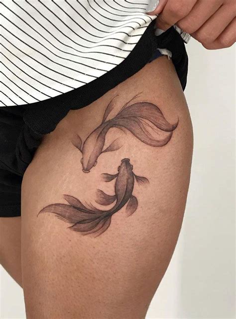 55 Most Beautiful Thigh Tattoos You Will Love Xuzinuo Page 33