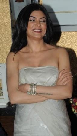 Sushmita Sen S Oops Moment Captured Actress Suffers Wardrobe