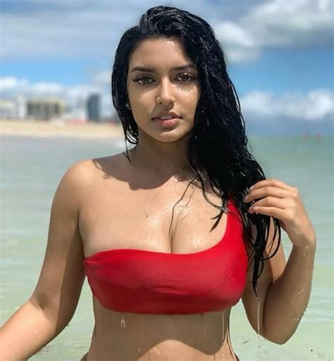 Sri Lankan Hottest Girls And The Most Beautiful Women AsiansBrides
