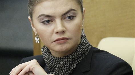 Who Is Vladimir Putins Rumoured Girlfriend Alina Kabaeva And How Old