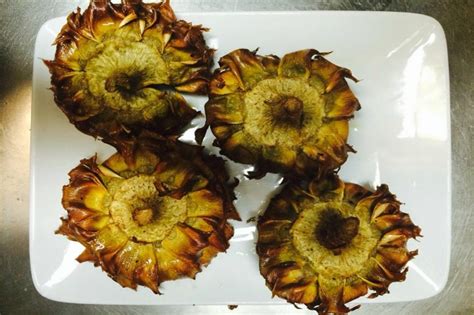 Già i miei nonni rispetto a quando ero piccola la qualità è decisamente calata. Carciofi alla giudia, ecco i 10 ristoranti di Roma dove ...