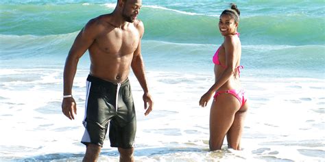 Dwyane Wade And Gabrielle Union Kiss Look Amazing At The Beach Photos