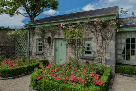 Chic Cosy Or Coastal Irish Cottages To Book Now The Gloss Magazine