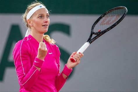2020 Roland Garros Petra Kvitova Beats Laura Siegemund Ends 8 Year Sf