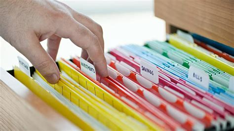 8 Tricks to Organise Your Filing Cabinet