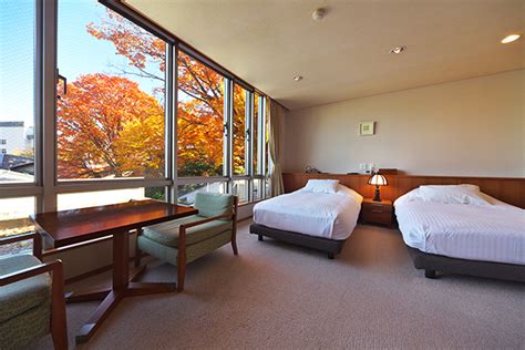 125 Tatami Mat Japanese Room With Western Twin Room Rooms Kusatsu