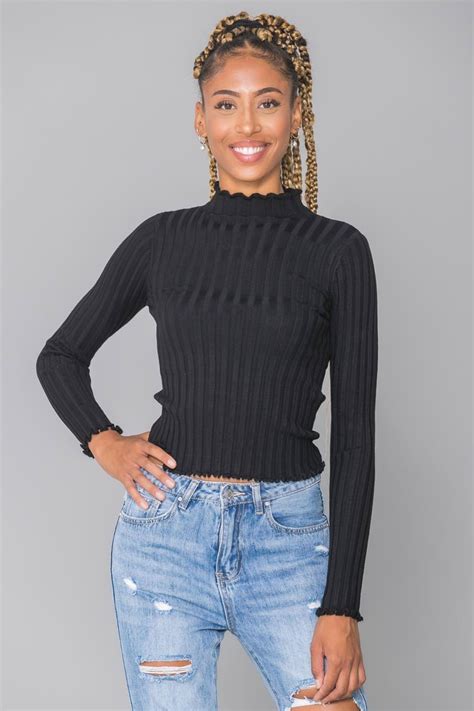 Une autre alternative consiste à enfiler un jeans used et. Sous pull côtelé noir - Cinelle Paris, mode femme tendance