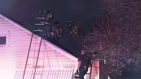1 Dead 1 Hospitalized After House Fire In Southeast Houston