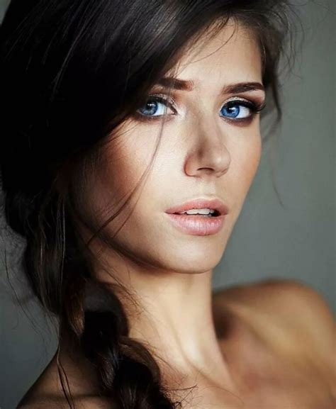 Brunettes With Blue Eyes Selfies Of Burning Beauties Photos