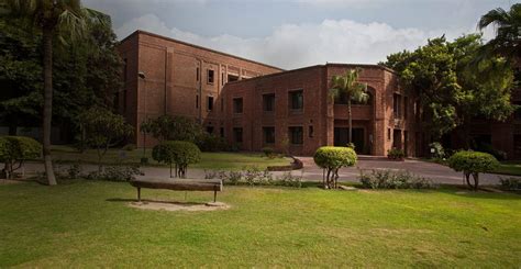 Lahore College For Women University Locally Lahore