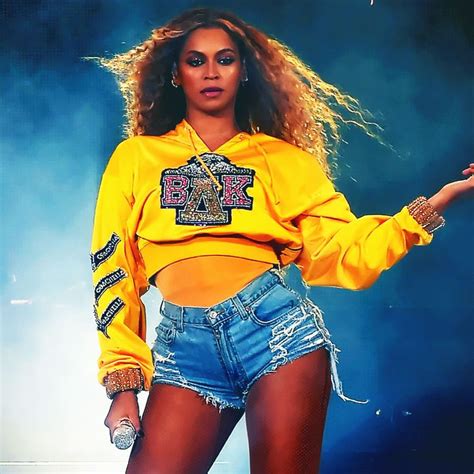 Beyonce Iconic Outfits