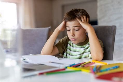 3 Warning Signs Your Child Is Struggling In School